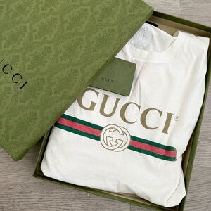 Authentic Gucci oversized tshirt (xs)